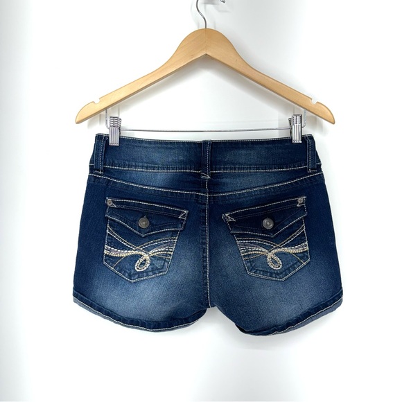 Wallflower Fade Wash Stitched Mid Rise Denim Shorts Size 5 - Picture 4 of 15